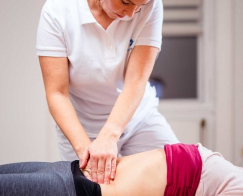 Viszerale Manipulation bei Kinemedic - Praxis für physikalische und rehabilitative Medizin